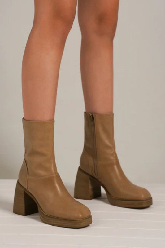 Chunky Heel Midi Boots GOTIQUE Collections