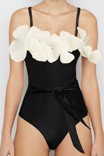 Contrast Flower Detail One-Piece Swimsuit GOTIQUE Collections