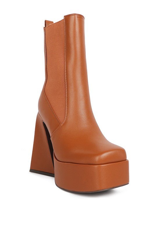 Frosty High Platform Block Heeled Chelsea Boot GOTIQUE Collections