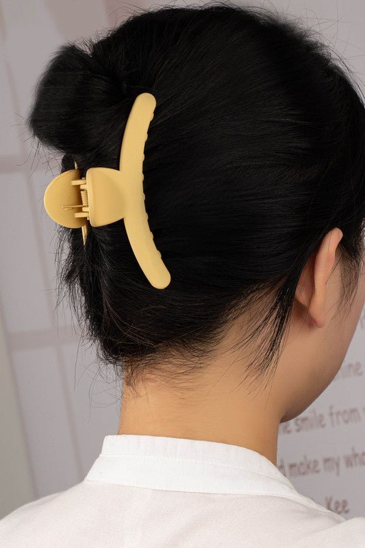 Matte Finish Curve Shape Jumbo Hair Claw Clip GOTIQUE Collections