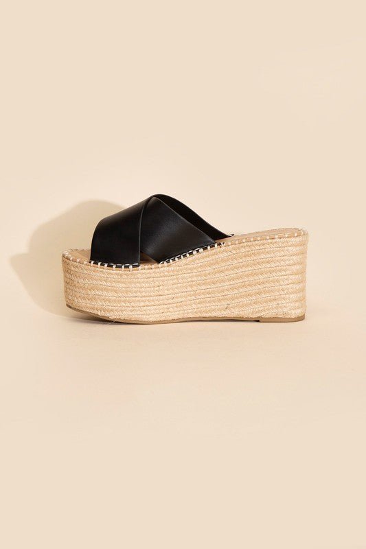 Synthetic Raffia Platform slides GOTIQUE Collections